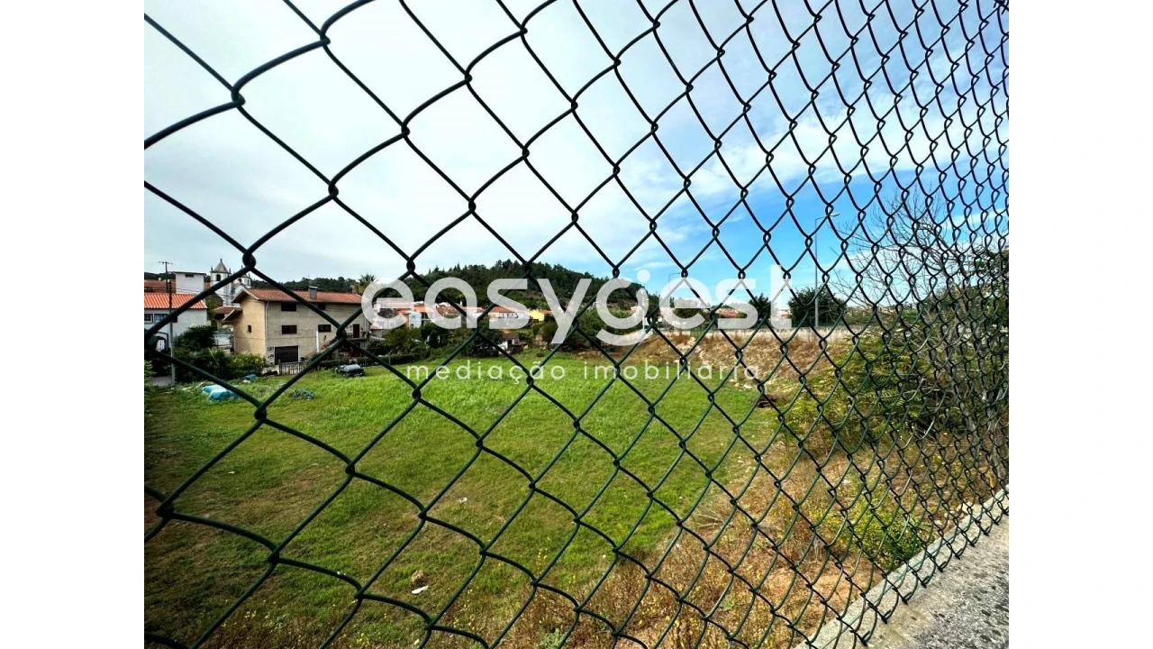 Terreno para Venda em Eiras e São Paulo de Frades Foto 2
