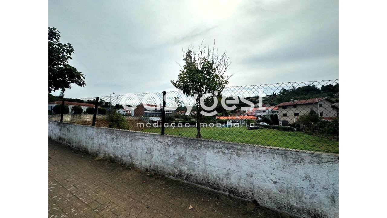 Terreno para Venda em Eiras e São Paulo de Frades Foto 7