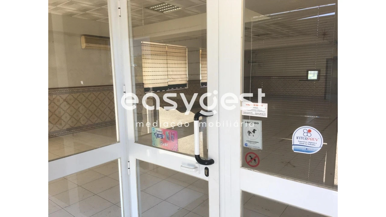 Loja para Venda em Tabua Foto 8