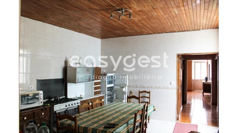 Moradia T4 para Venda em Ílhavo (São Salvador)