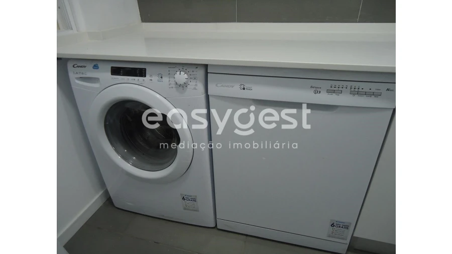 Apartamento T2 para Venda em Falagueira-Venda Nova Foto 5