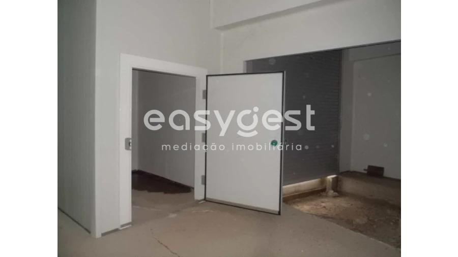 Terreno Comércio / Armazém para Venda em Ferreira do Alentejo e Canhestros Foto 15