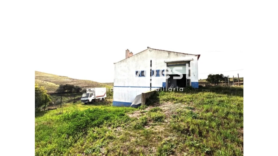 Armazém para Venda em São Miguel do Pinheiro, São Pedro de Solis, São Sebastião dos Carros Foto 3