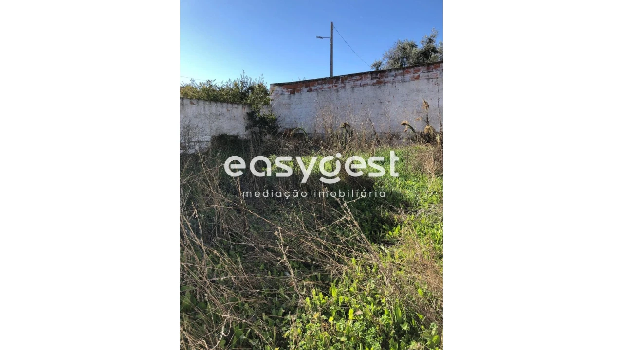 Moradia T5 para Venda em Selmes Foto 14