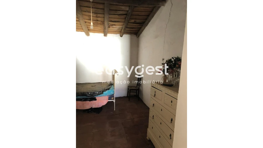 Moradia T5 para Venda em Selmes Foto 6