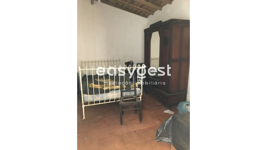 Moradia T5 para Venda em Selmes Foto 7