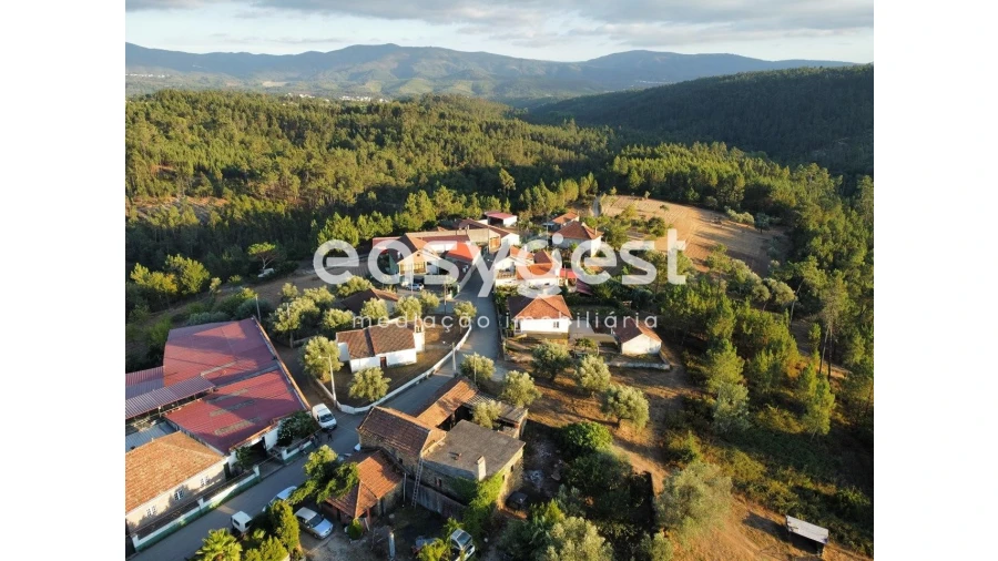 Moradia T2 para Venda em Mouronho Foto 15