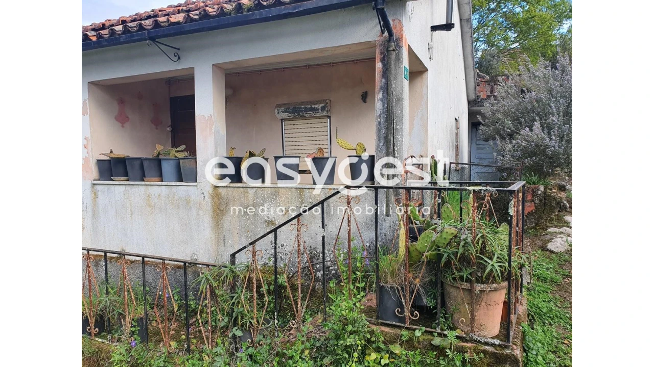 Moradia T2 para Venda em Espariz e Sinde Foto 10