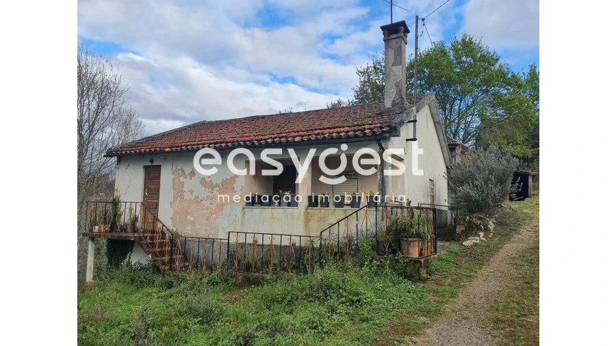 Moradia T2 para Venda em Espariz e Sinde Foto 2