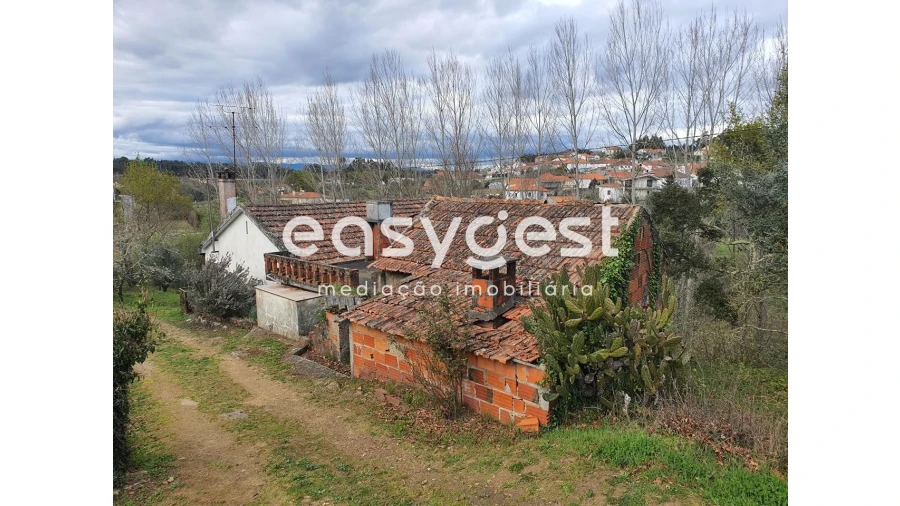 Moradia T2 para Venda em Espariz e Sinde Foto 3