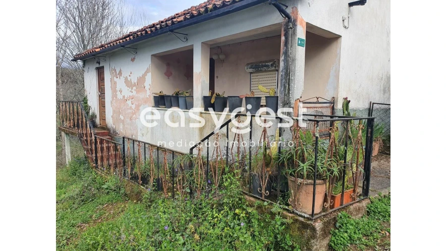 Moradia T2 para Venda em Espariz e Sinde Foto 11