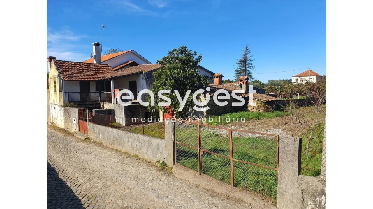 Moradia T2 para Venda em Espariz e Sinde Foto 5