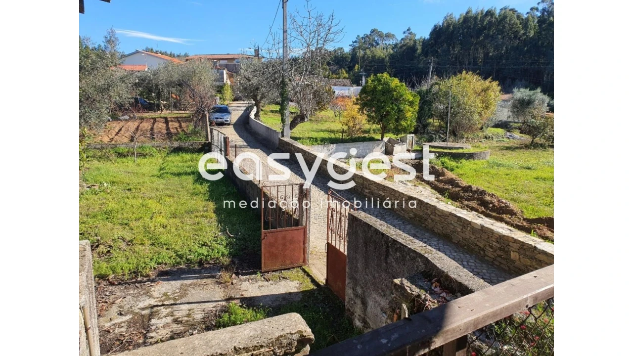 Moradia T2 para Venda em Espariz e Sinde Foto 9