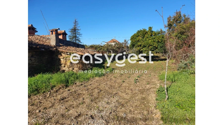 Moradia T2 para Venda em Espariz e Sinde Foto 11