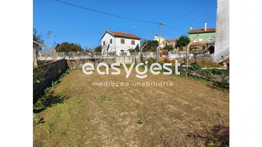 Moradia T2 para Venda em Espariz e Sinde Foto 14