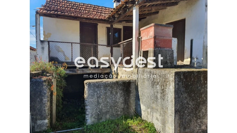 Moradia T2 para Venda em Espariz e Sinde Foto 17