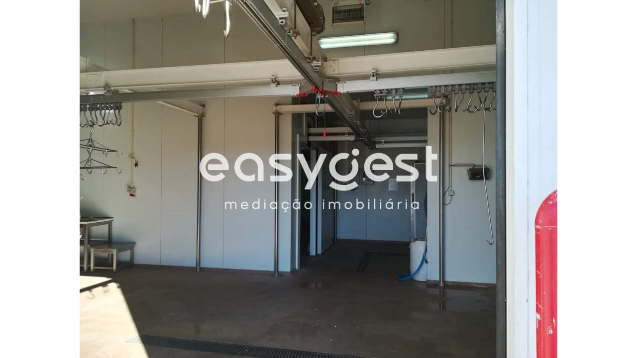 Armazém para Venda em Beja (Salvador e Santa Maria da Feira) Foto 11