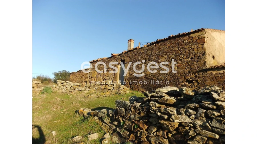 Quinta T2 para Venda em Santa Clara-A-Nova e Gomes Aires Foto 3