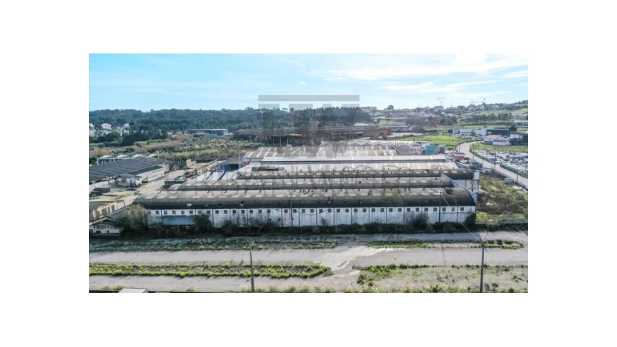 Armazém para Venda em Oliveira do Bairro Foto 21