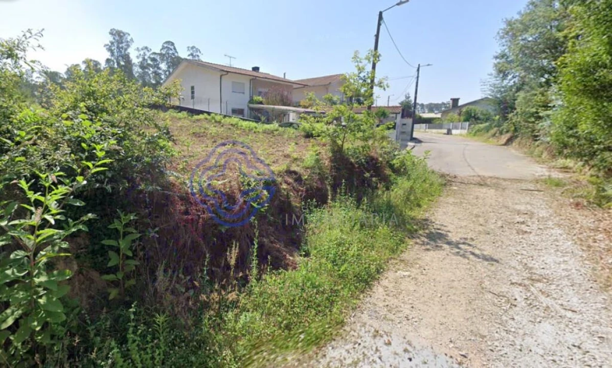 Terreno para Venda em São Miguel do Souto e Mosteirô Foto 19