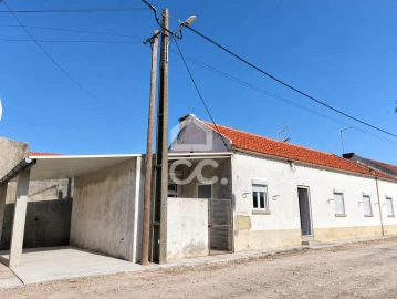 Moradia T2 para Venda em Roliça
