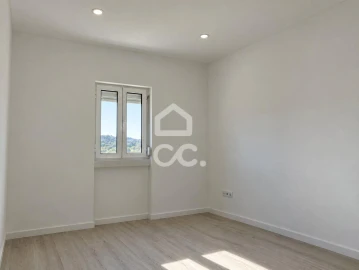 Moradia T2 para Venda em Roliça