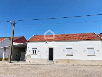 Moradia T2 para Venda em Roliça