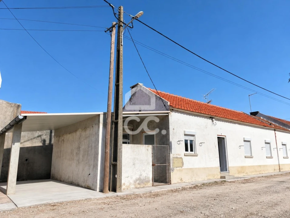 Moradia T2 para Venda em Roliça Foto 12