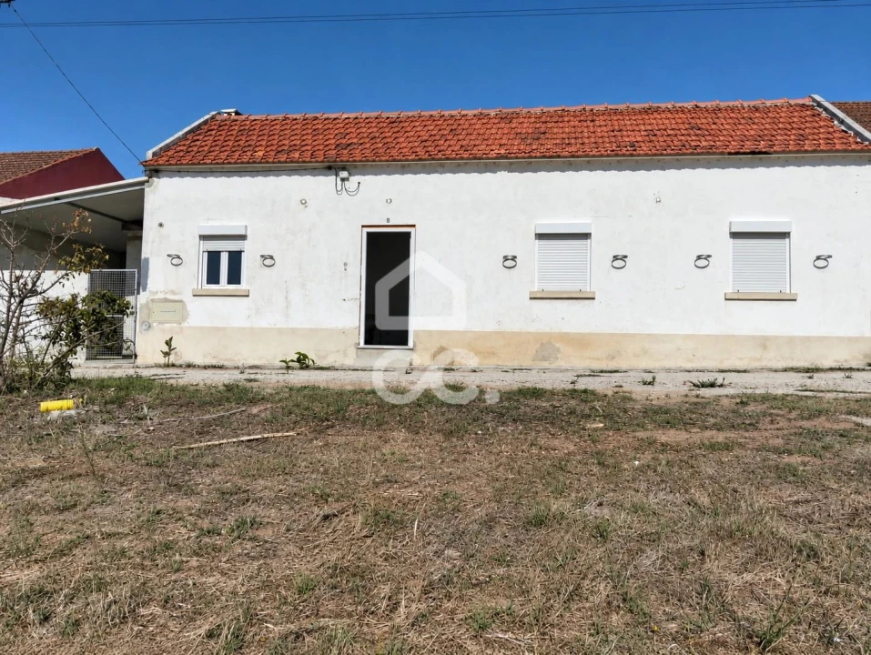 Moradia T2 para Venda em Roliça Foto 13