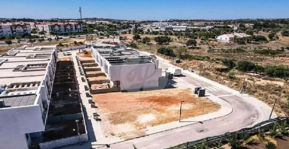 Terreno para Venda em Lagos (São Sebastião e Santa Maria) Foto 3