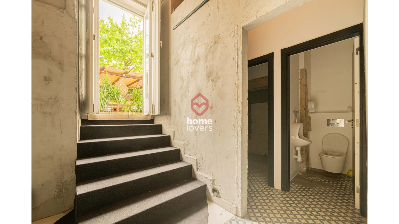 Negócio para Venda em Santa Maria Maior Foto 10