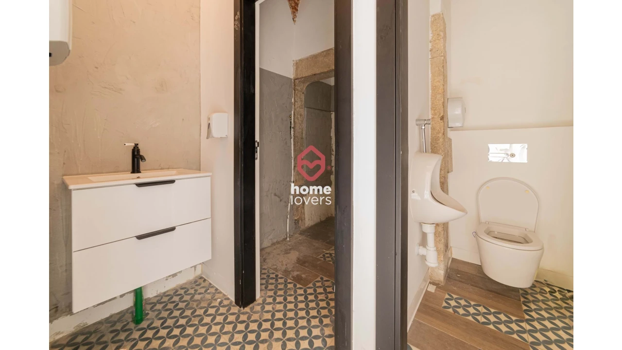 Negócio para Venda em Santa Maria Maior Foto 12