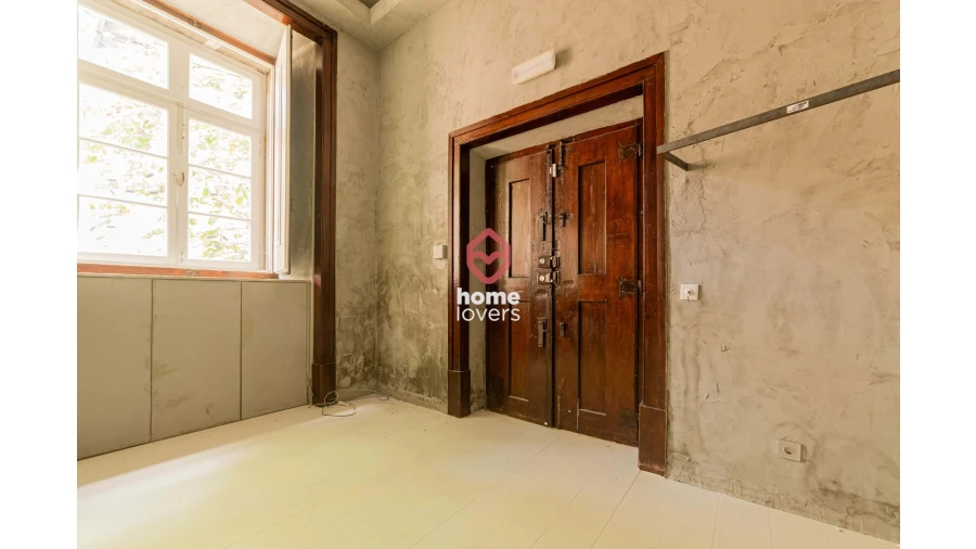 Negócio para Venda em Santa Maria Maior Foto 5