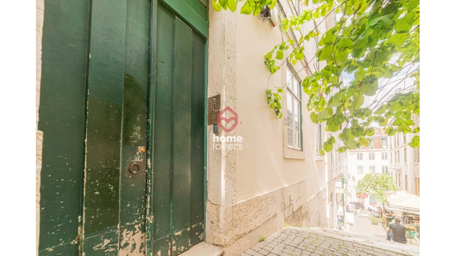 Negócio para Venda em Santa Maria Maior Foto 19