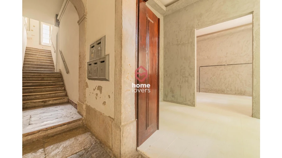 Negócio para Venda em Santa Maria Maior Foto 18