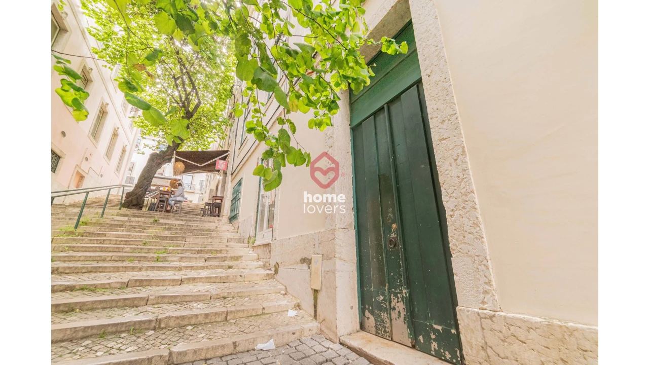 Negócio para Venda em Santa Maria Maior Foto 20