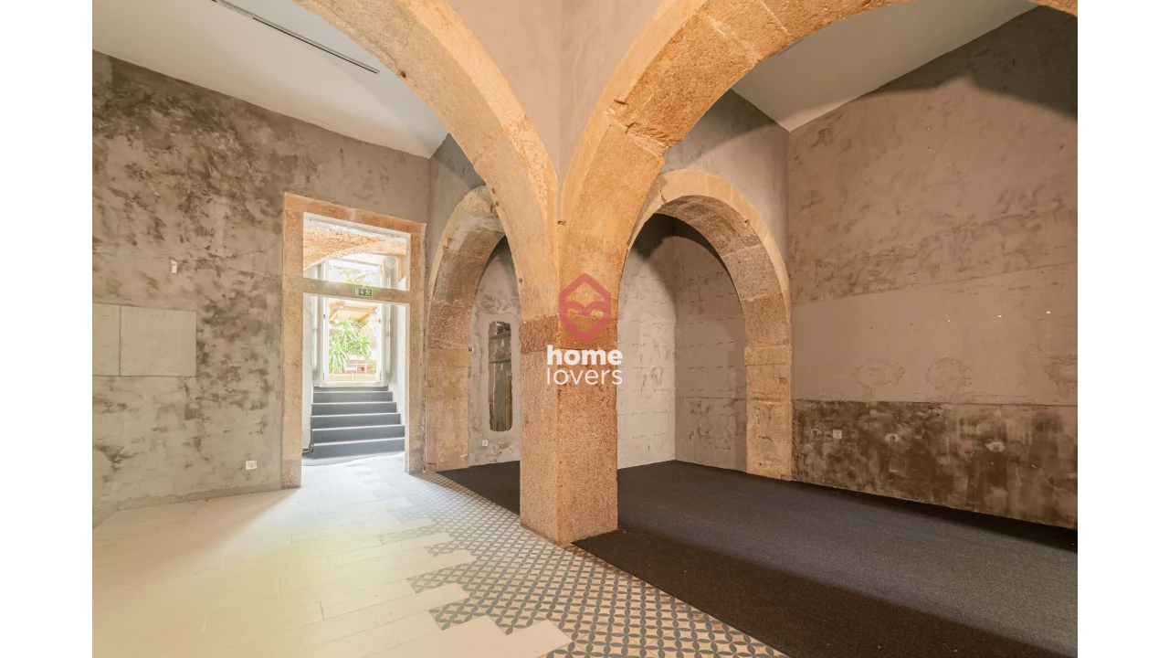 Negócio para Venda em Santa Maria Maior Foto 1