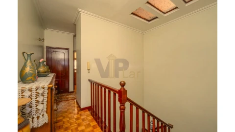 Moradia T3 para Venda em Lordelo do Ouro e Massarelos