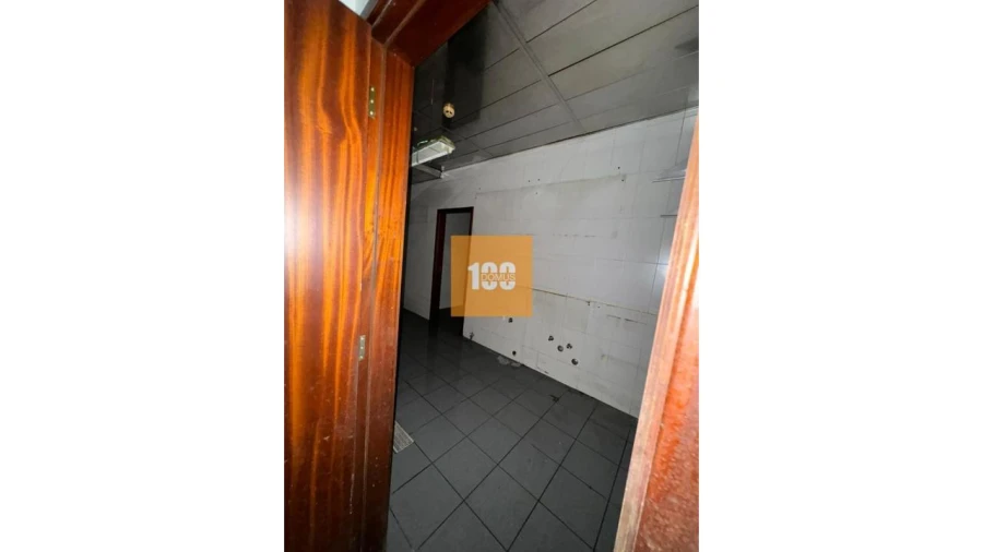 Negócio para Venda em Mafamude e Vilar do Paraíso Foto 9