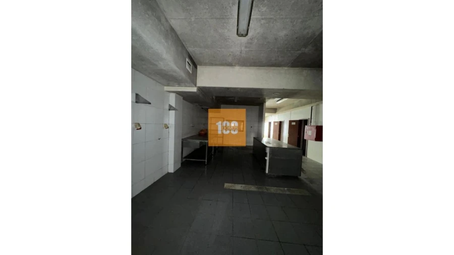 Negócio para Venda em Mafamude e Vilar do Paraíso Foto 16