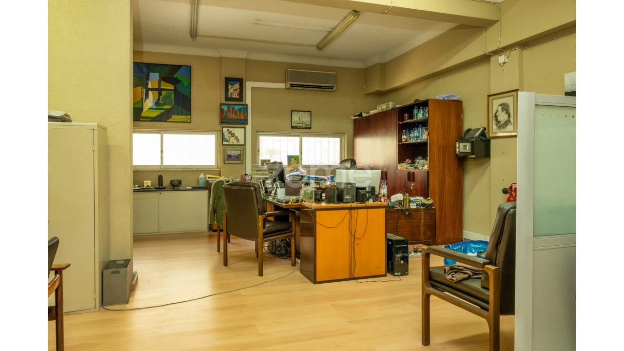 Negócio para Venda em Sacavém e Prior Velho Foto 13