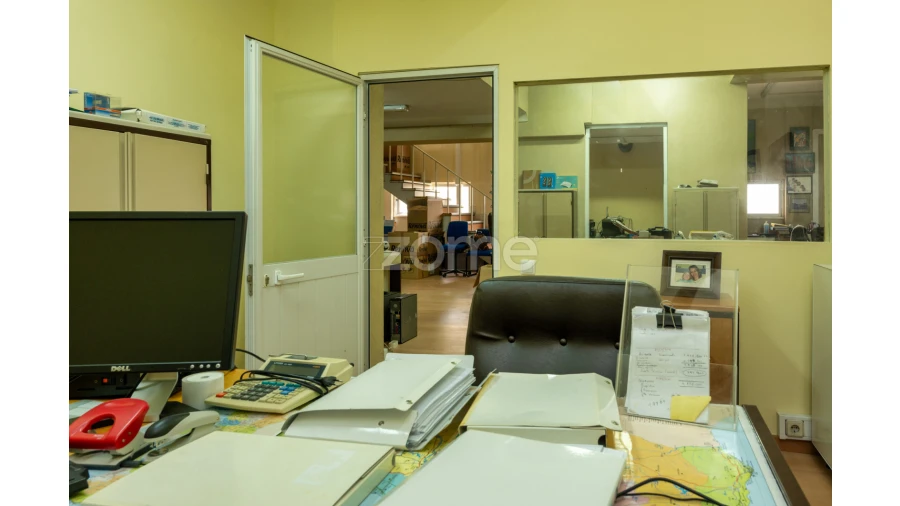 Negócio para Venda em Sacavém e Prior Velho Foto 10