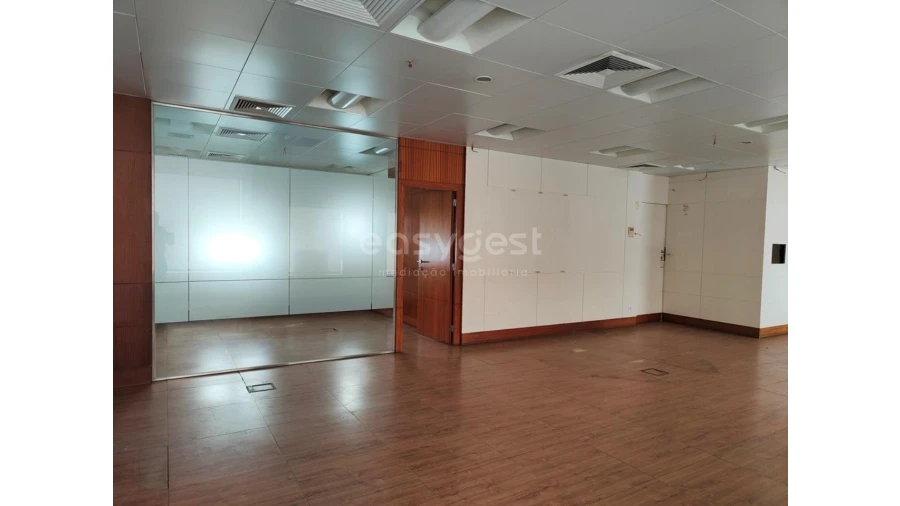 Loja para Venda em São Teotónio Foto 5