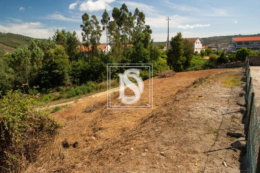 Terreno para Venda em Sobreira Foto 5