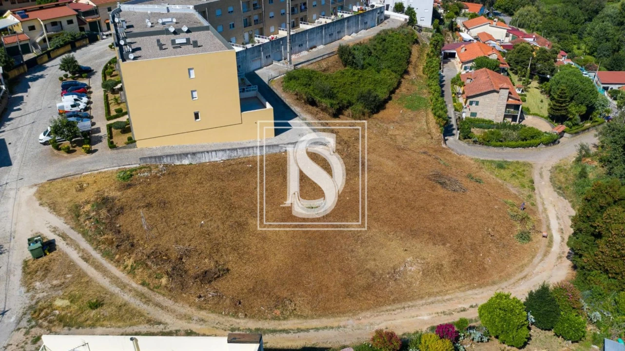 Terreno para Venda em Sobreira Foto 10