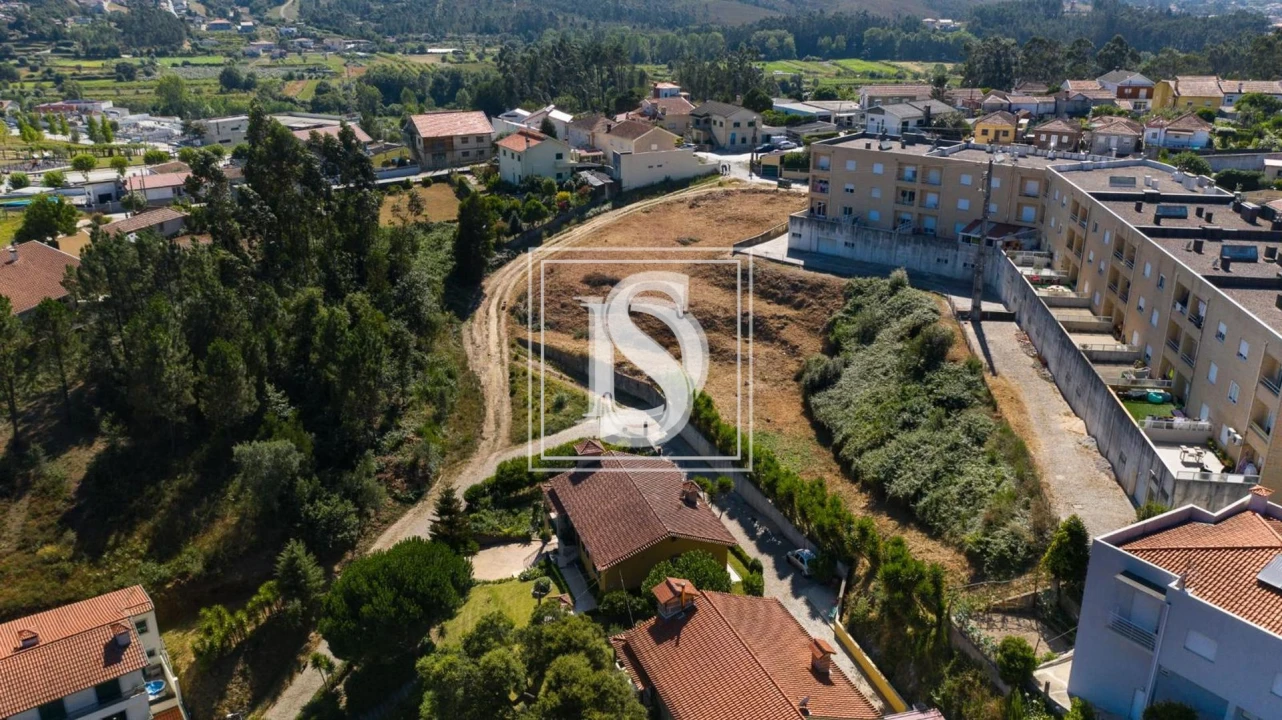 Terreno para Venda em Sobreira Foto 9