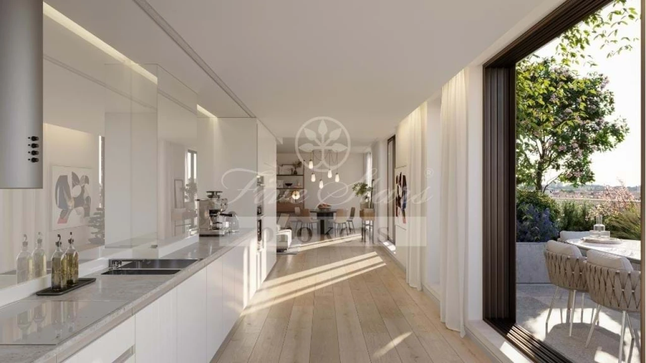Apartamento T1 para Venda em Alvalade Foto 4