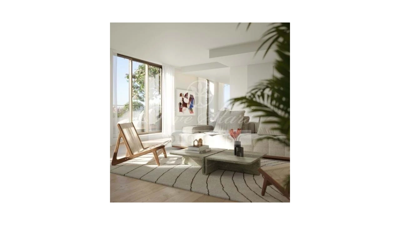 Apartamento T1 para Venda em Alvalade Foto 9