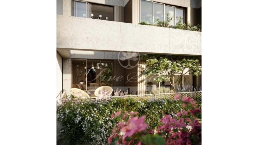 Apartamento T1 para Venda em Alvalade Foto 17