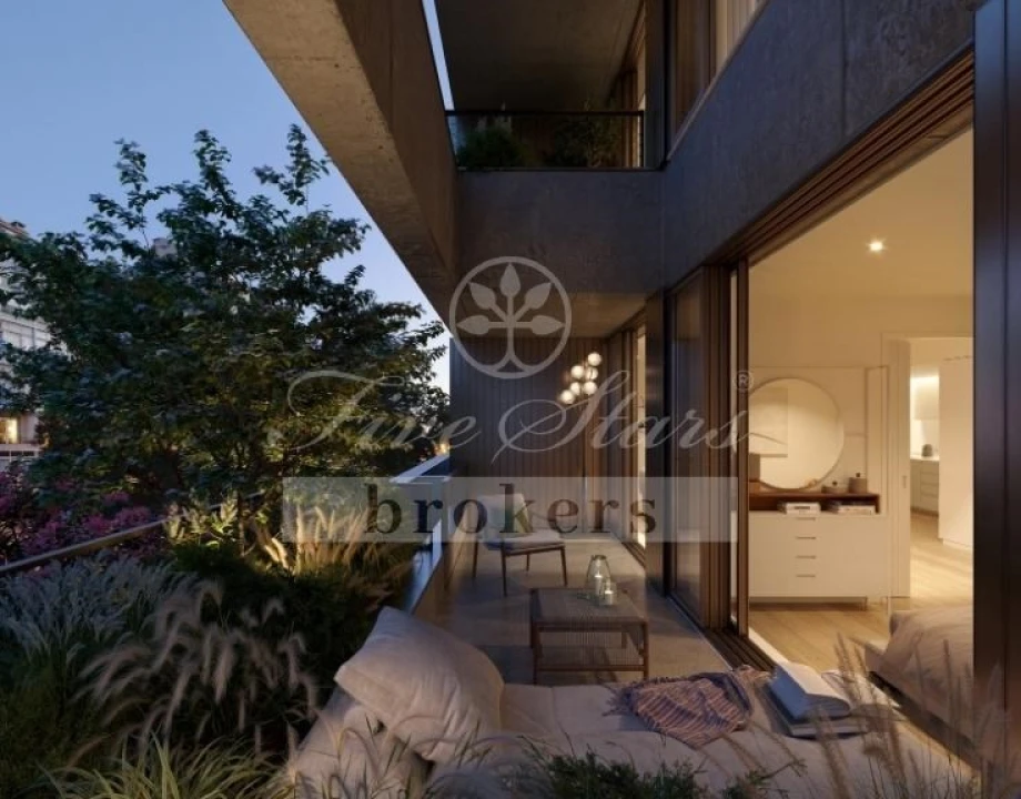 Apartamento T2 para Venda em Alvalade Foto 7